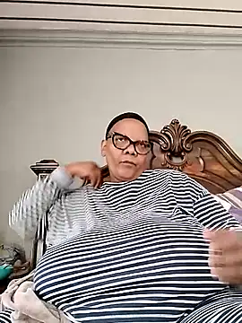 Snapshot of SEXYBOOBSNASS chatting on October 2025 07:42:01 AM SEXYBOOBSNASS online show from October 2025 07:42:01 AM