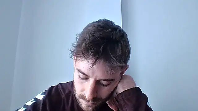 Snapshot of vargas90 chatting on February 2025 10:37:02 AM vargas90 online show from February 2025 10:37:02 AM