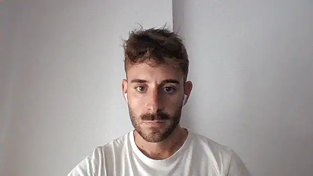 Snapshot of vargas90 chatting on September 2025 09:20:02 AM vargas90 online show from September 2025 09:20:02 AM