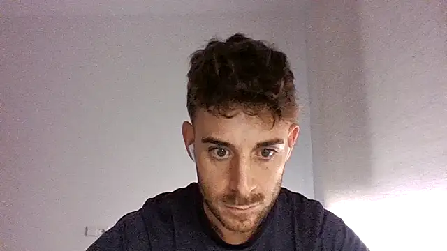 Snapshot of vargas90 chatting on October 2025 10:22:02 AM vargas90 online show from October 2025 10:22:02 AM