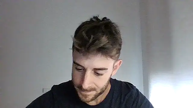 Snapshot of vargas90 chatting on November 2025 10:16:01 AM vargas90 online show from November 2025 10:16:01 AM