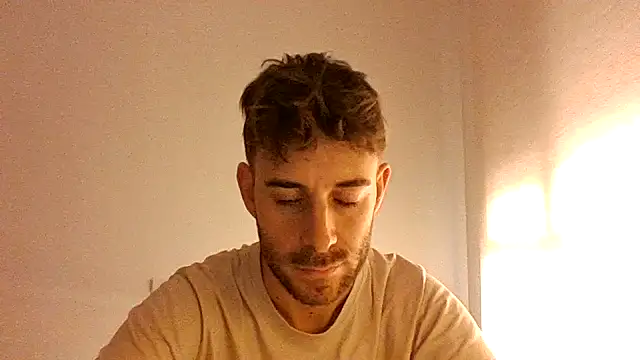 Snapshot of vargas90 chatting on November 2025 10:47:01 AM vargas90 online show from November 2025 10:47:01 AM