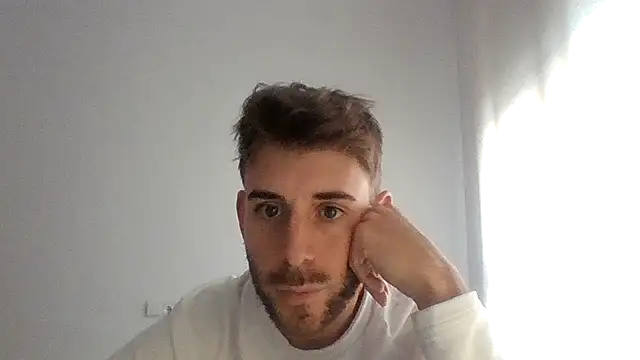 Snapshot of vargas90 chatting on November 2025 10:48:02 AM vargas90 online show from November 2025 10:48:02 AM