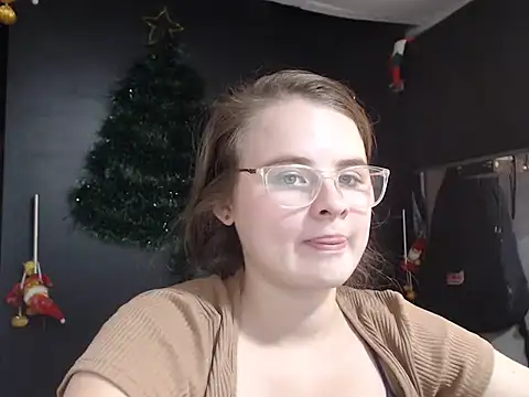 HellenMiyer1111 online show from December 2024 06:59:02 PM