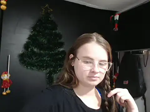 HellenMiyer1111 online show from December 2024 07:16:02 PM