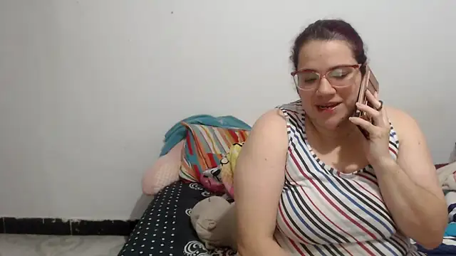 karlythothxh online show from March 2025 03:25:02 PM