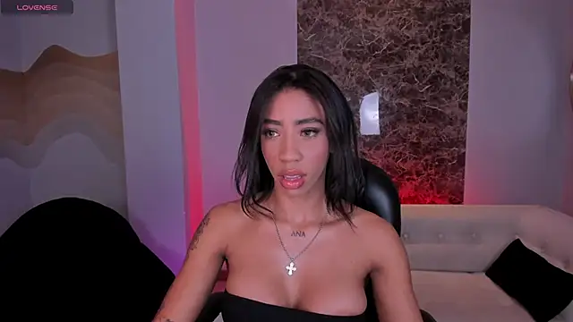 LindseyCox online show from September 2025 04:47:01 AM