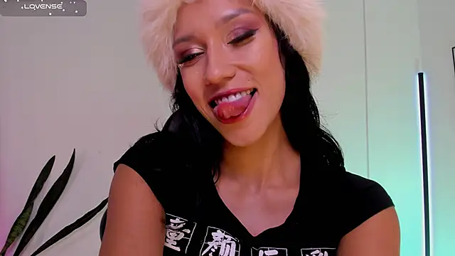 Snapshot of sussyprice chatting on September 2025 04:12:02 PM sussyprice online show from September 2025 04:12:02 PM