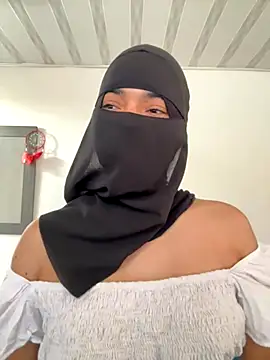 Snapshot of radiagazali chatting on November 2025 05:23:02 PM radiagazali online show from November 2025 05:23:02 PM