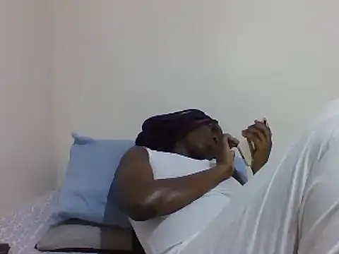 sweetelle09 online show from February 2025 07:08:02 PM