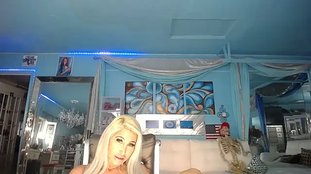 ADRIANNA FOX online show from February 2025 12:08:01 PM