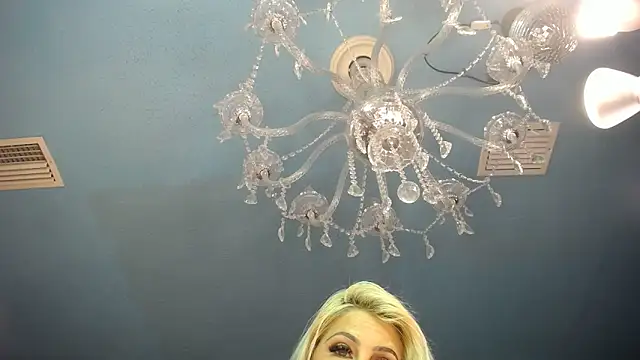 ADRIANNA FOX online show from March 2025 04:30:02 AM