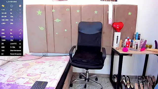 Zaly mature online show from January 2025 02:17:01 AM