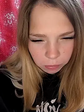 Zuli Kiska online show from September 2025 11:04:02 AM