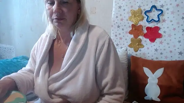 QueenLana online show from September 2025 02:38:02 PM