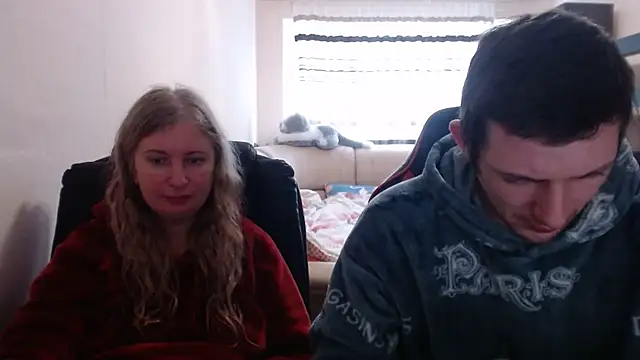 PeterAndJen online show from February 2025 01:38:02 PM