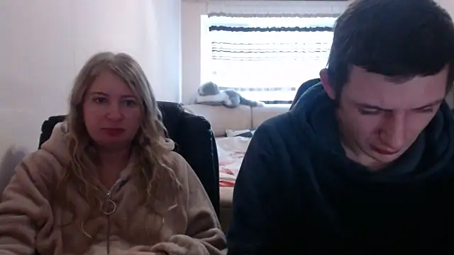 PeterAndJen online show from February 2025 06:44:02 AM