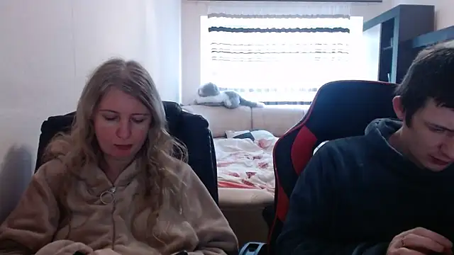PeterAndJen online show from February 2025 10:56:02 AM