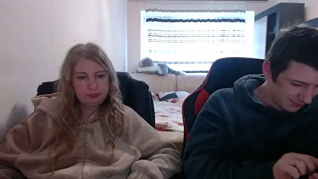 PeterAndJen online show from February 2025 02:01:01 PM