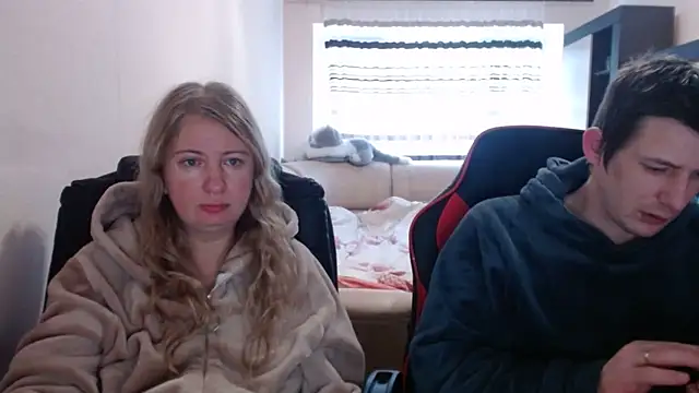 PeterAndJen online show from February 2025 06:50:02 AM