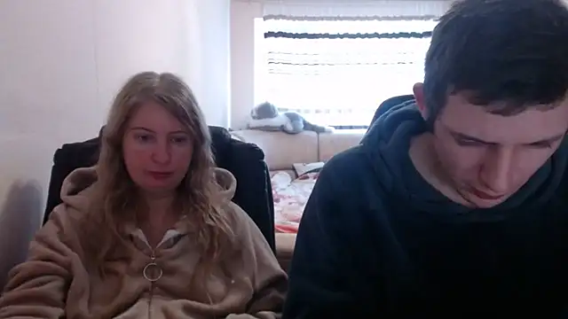 PeterAndJen online show from February 2025 09:45:02 AM