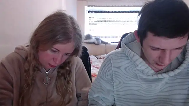 PeterAndJen online show from February 2025 06:39:02 AM