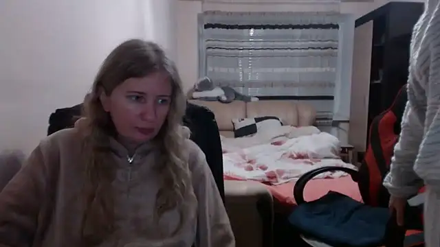 PeterAndJen online show from February 2025 07:17:02 PM