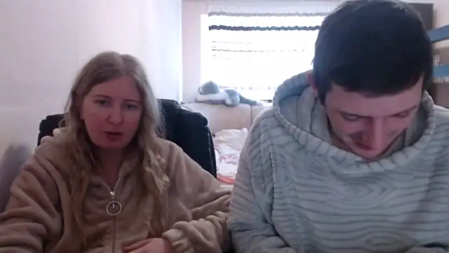 PeterAndJen online show from February 2025 10:37:02 AM