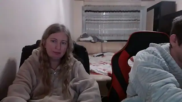 PeterAndJen online show from February 2025 08:25:01 PM