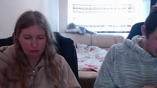 PeterAndJen online show from February 2025 01:52:02 PM