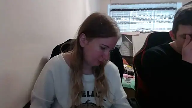 PeterAndJen online show from October 2025 07:38:01 AM