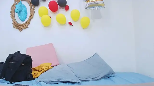 timkerbell  online show from October 2025 07:12:02 PM