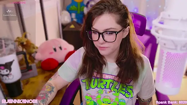 JennKenobi online show from March 2025 04:13:02 PM