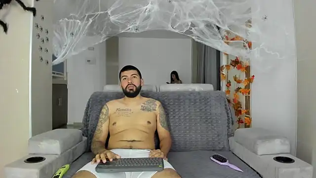 DulceRomance online show from October 2025 05:20:02 AM