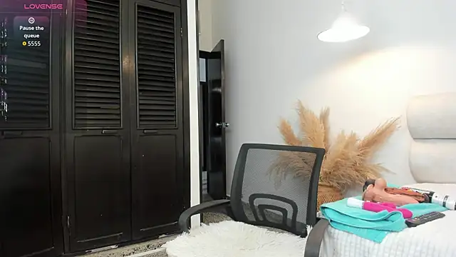 angelica af online show from October 2025 06:27:02 PM