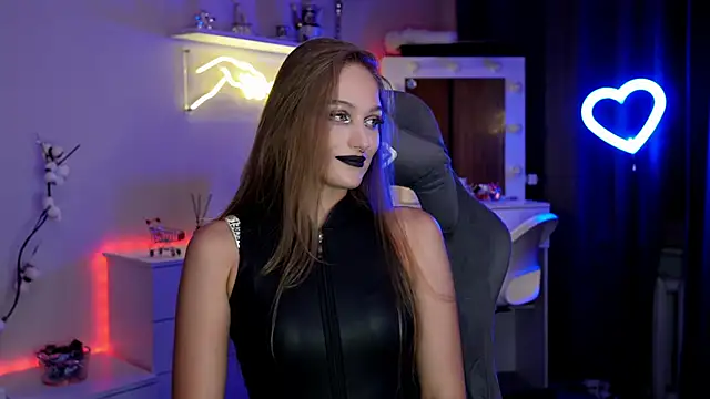 MrsTenderBeast online show from October 2025 06:28:01 PM