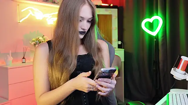 MrsTenderBeast online show from October 2025 05:01:01 PM