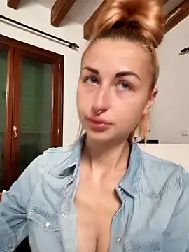 kylie blck online show from February 2025 03:58:02 AM