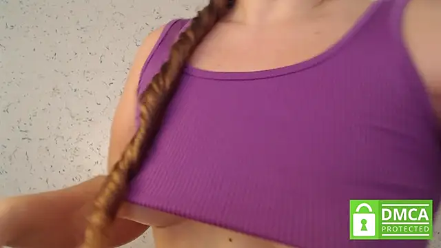 Snapshot of mollywayne chatting on September 2025 09:57:01 AM mollywayne online show from September 2025 09:57:01 AM