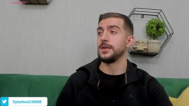 Dylan Best online show from October 2025 08:50:01 PM