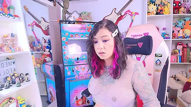 meda kawaii  online show from September 2025 05:40:02 PM