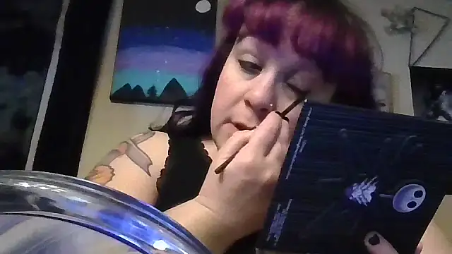 Snapshot of GothyBaby chatting on October 2025 04:50:01 PM GothyBaby online show from October 2025 04:50:01 PM