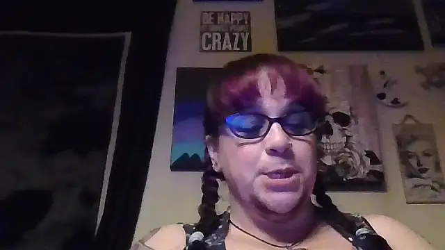 Snapshot of GothyBaby chatting on November 2025 01:48:02 AM GothyBaby online show from November 2025 01:48:02 AM