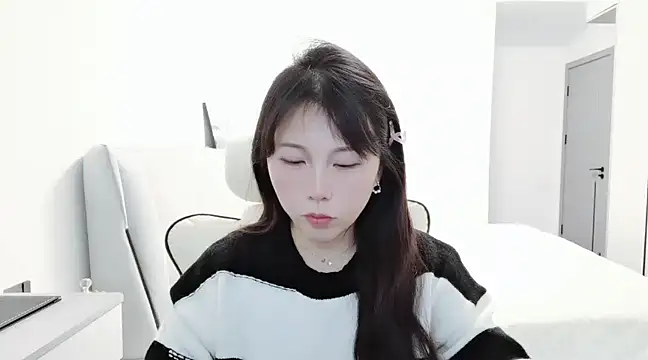 Sunset glow online show from December 2024 02:21:01 PM