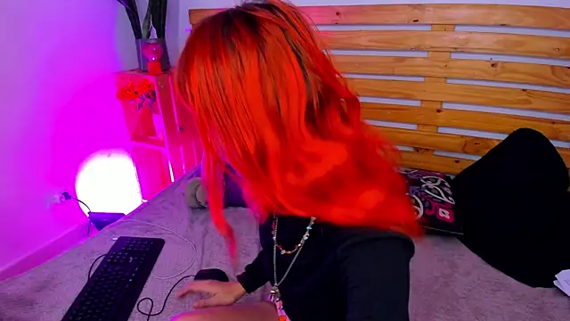 MaryJaneDove online show from February 2025 11:44:02 AM