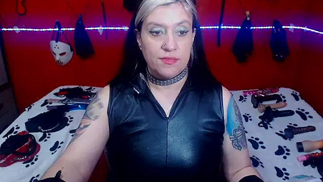 Snapshot of MATURE_Randy chatting on November 2025 04:29:01 PM MATURE Randy online show from November 2025 04:29:01 PM