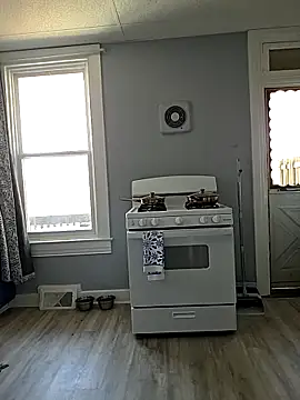 Snapshot of Nikkierosee chatting on November 2025 05:11:01 PM Nikkierosee online show from November 2025 05:11:01 PM