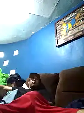 AlexAlejandro13 online show from February 2025 04:35:02 PM