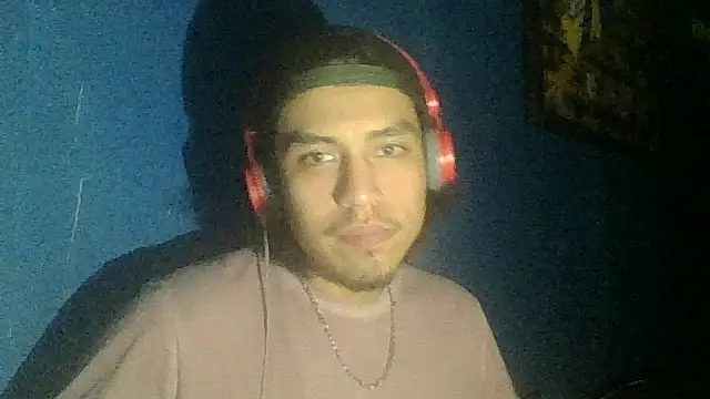 AlexAlejandro13 online show from October 2025 07:17:02 AM