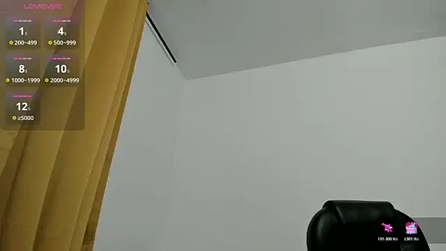 Snapshot of emilysex_118 chatting on November 2025 12:42:02 AM emilysex 118 online show from November 2025 12:42:02 AM